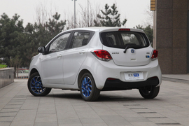 2019款长安奔奔EV360