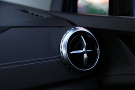 2019款比亚迪元EV535