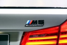 宝马M5
