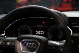 奥迪全新Q3