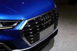 奥迪全新Q3