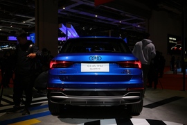 奥迪全新Q3