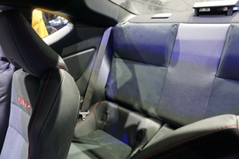 斯巴鲁BRZ