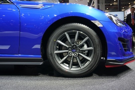 斯巴鲁BRZ