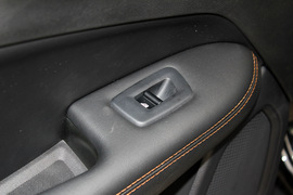 2019款Jeep指南者