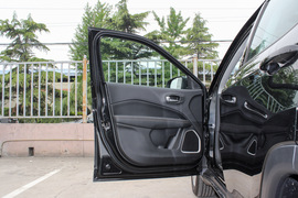 2019款Jeep指南者