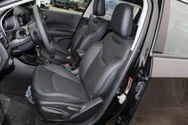 2019款Jeep指南者