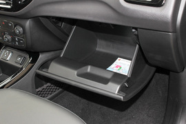 2019款Jeep指南者