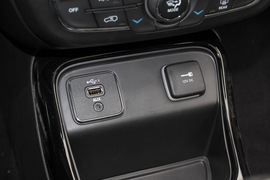 2019款Jeep指南者