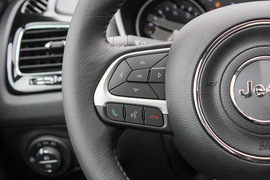 2019款Jeep指南者