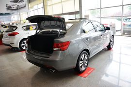 2014款起亚福瑞迪1.6L