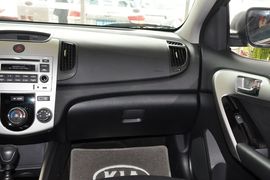 2014款起亚福瑞迪1.6L
