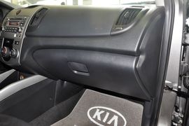 2014款起亚福瑞迪1.6L