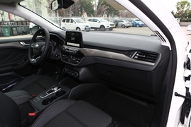 2019款福特福克斯