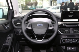 2019款福特福克斯