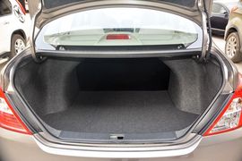 2014款日产阳光1.5XE