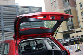 2019款三菱欧蓝德