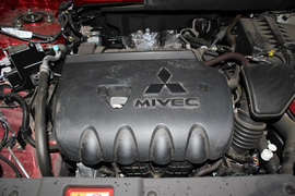 2019款三菱欧蓝德