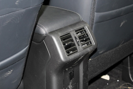 2019款三菱欧蓝德