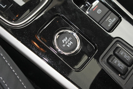 2019款三菱欧蓝德