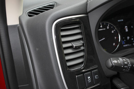 2019款三菱欧蓝德