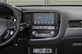 2019款三菱欧蓝德