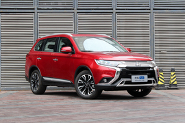 2019款三菱欧蓝德