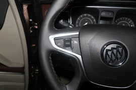 2018款别克GL8