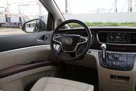 2018款别克GL8