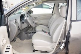 2014款日产阳光1.5XE