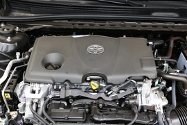 2019款丰田凯美瑞