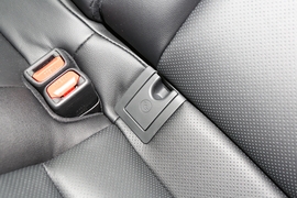 2019款丰田凯美瑞