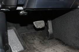 2019款丰田凯美瑞