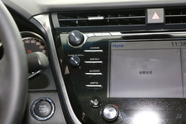 2019款丰田凯美瑞