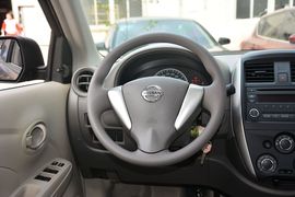 2014款日产阳光1.5XE