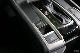 2019款东风本田思域220TURBO