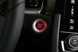 2019款东风本田思域220TURBO