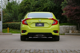 2019款东风本田思域220TURBO