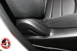 2018款马自达CX-3