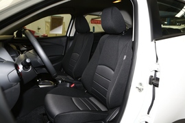 2018款马自达CX-3