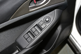 2018款马自达CX-3