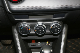 2018款马自达CX-3