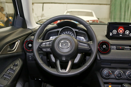 2018款马自达CX-3