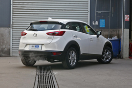 2018款马自达CX-3