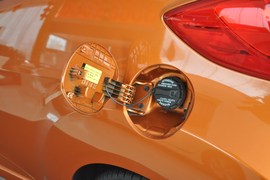 2012款现代飞思Veloster