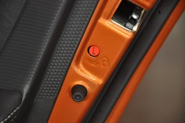 2012款现代飞思Veloster