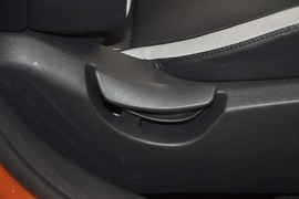 2012款现代飞思Veloster