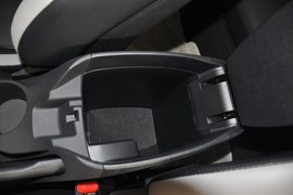 2012款现代飞思Veloster