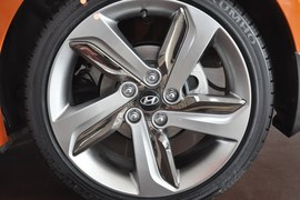 2012款现代飞思Veloster