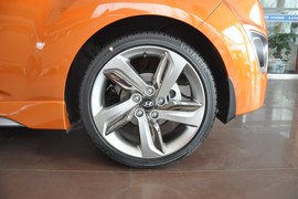 2012款现代飞思Veloster